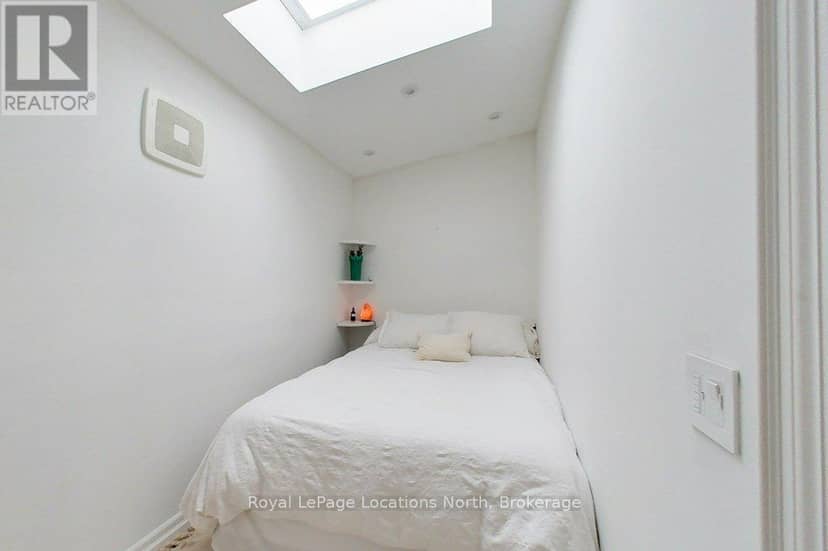 8 Sykes Street N — photo 26 of 40