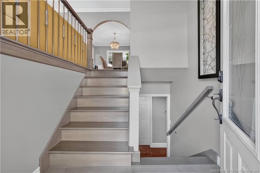 21 Adams Avenue — photo 29 of 40