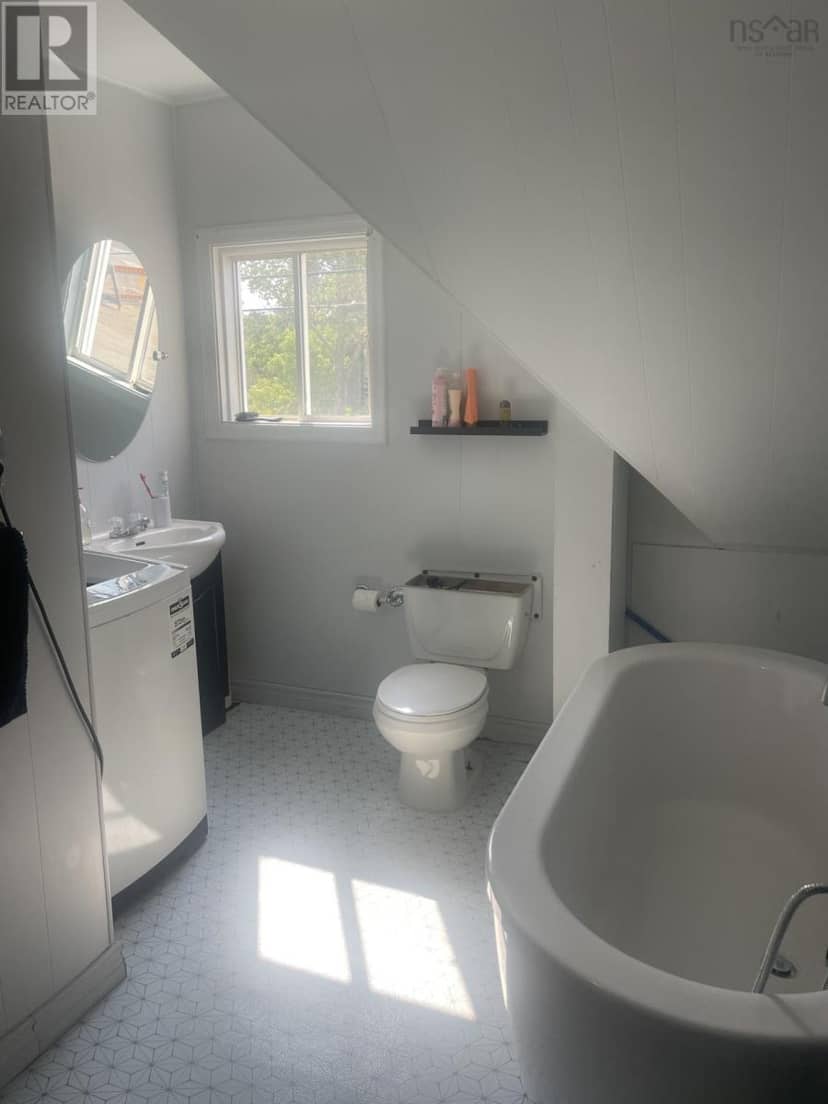 113 Rutherford Street — photo 12 of 13