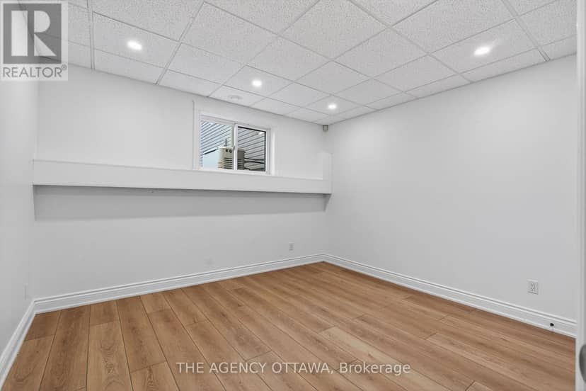 4633 Albion Road — photo 36 of 40