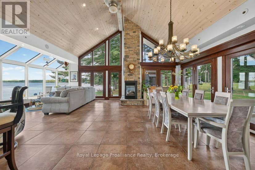 1003 A & B Sunrise Beach Lane — photo 13 of 40
