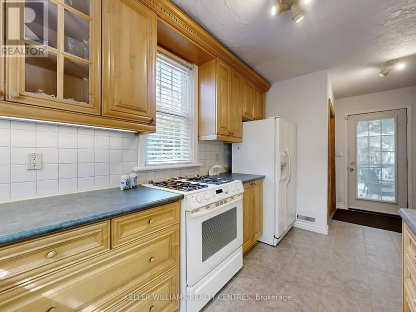 14 Colborne Street — photo 13 of 37
