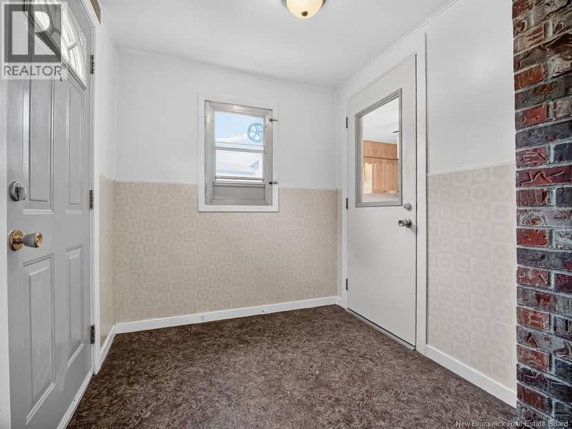 36 Bath Street — photo 11 of 39