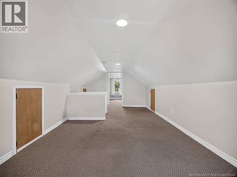36 Bath Street — photo 23 of 39
