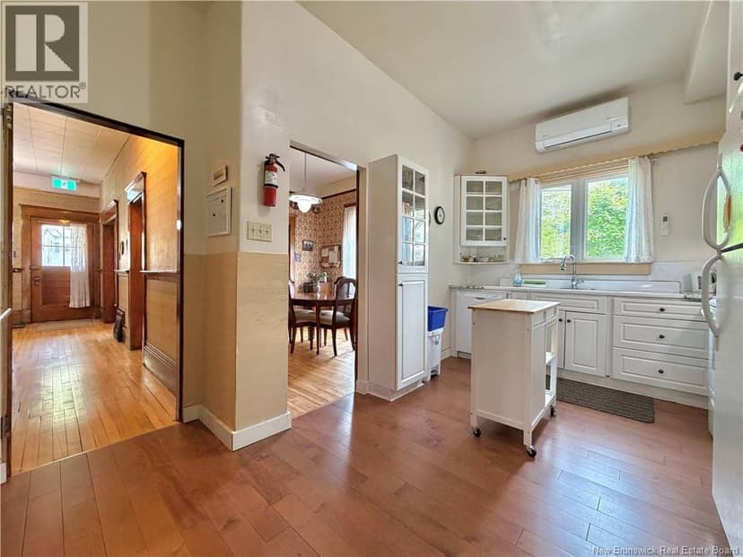 539 Queen St — photo 15 of 31