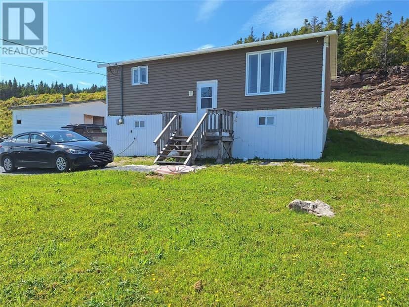 688 Oceanview Drive, Cape St. George