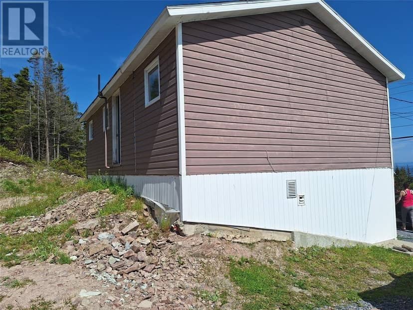 688 Oceanview Drive — photo 28 of 28