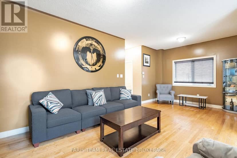 1244 Mary-Lou Street — photo 11 of 28