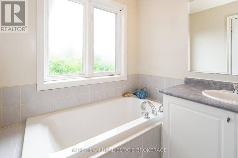 1244 Mary-Lou Street — photo 16 of 28