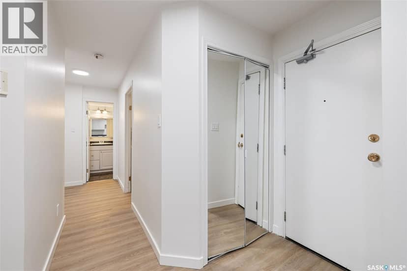 114 2315 McIntyre STREET — photo 11 of 24