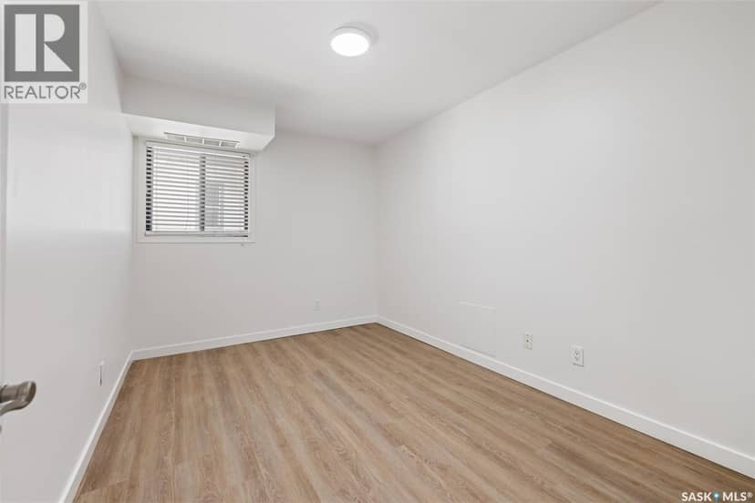 114 2315 McIntyre STREET — photo 13 of 24