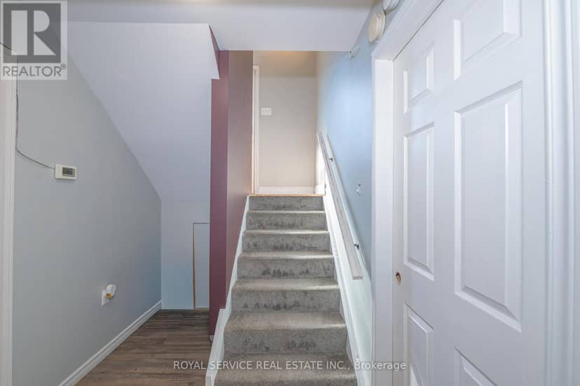 69 Maple Street — photo 14 of 40