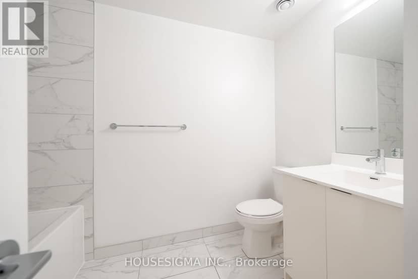 202 - 181 Sheppard Avenue E — photo 11 of 32