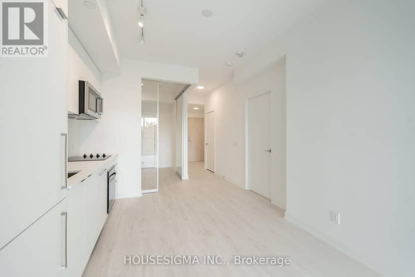 414 - 181 Sheppard Avenue E — photo 11 of 36