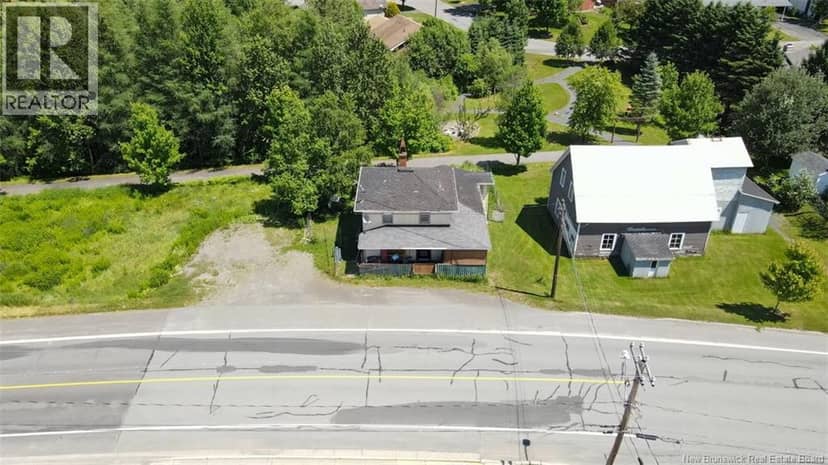 101 Isidore-Boucher Boulevard — photo 18 of 21