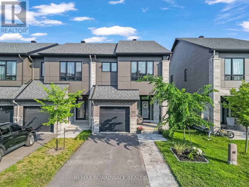 232 Bristol Crescent — photo 1 of 37