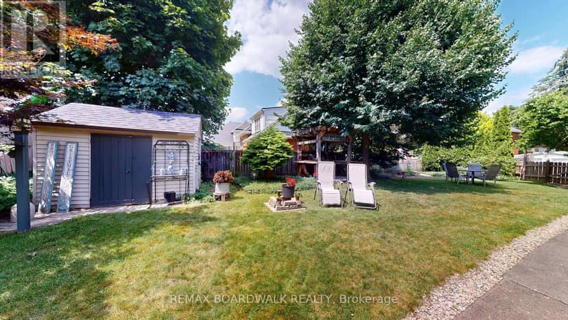 148 James Street E — photo 31 of 36