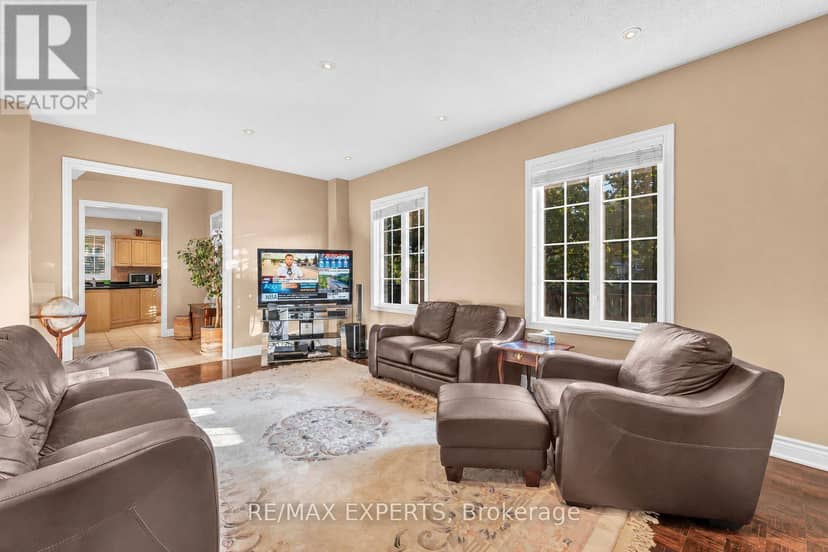 110 Velmar Drive — photo 15 of 39