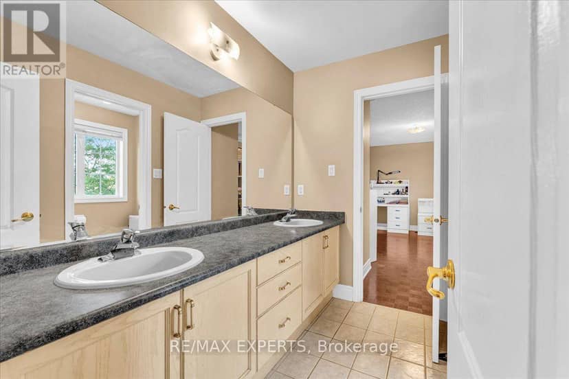 110 Velmar Drive — photo 32 of 39