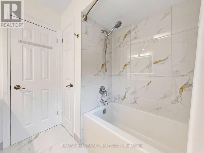 20 Jasmine Crescent — photo 13 of 33