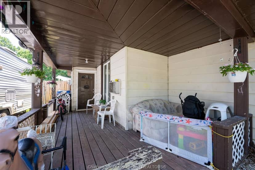 34 Campbell Street — photo 18 of 21