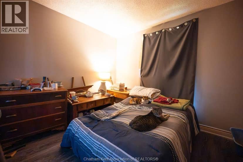 34 Campbell Street — photo 9 of 21