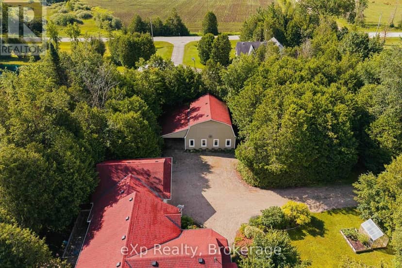 212629 Southgate 21 Side Road — photo 33 of 40