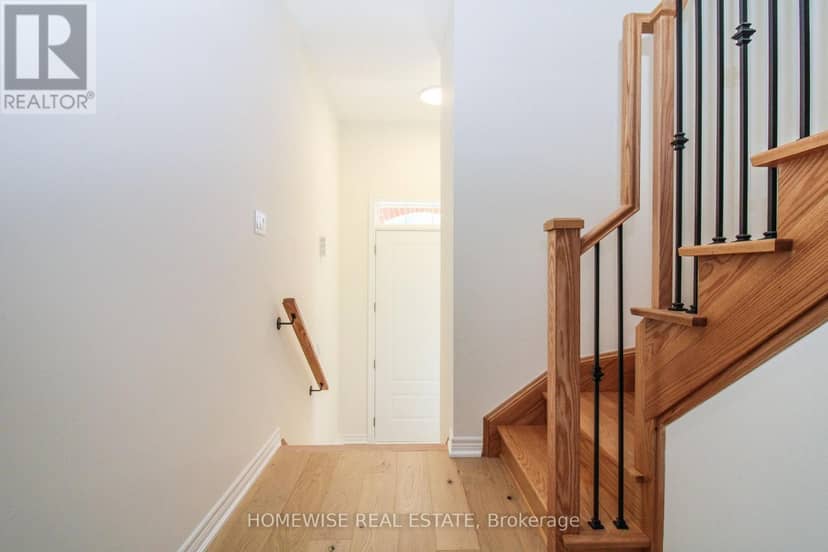510 Clayton Avenue — photo 2 of 11
