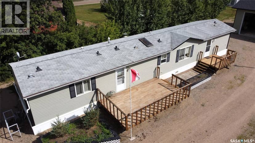 619 1st AVENUE E, Choiceland, photo 2