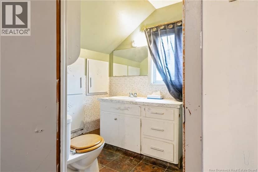 35 Churchill Street — photo 17 of 30