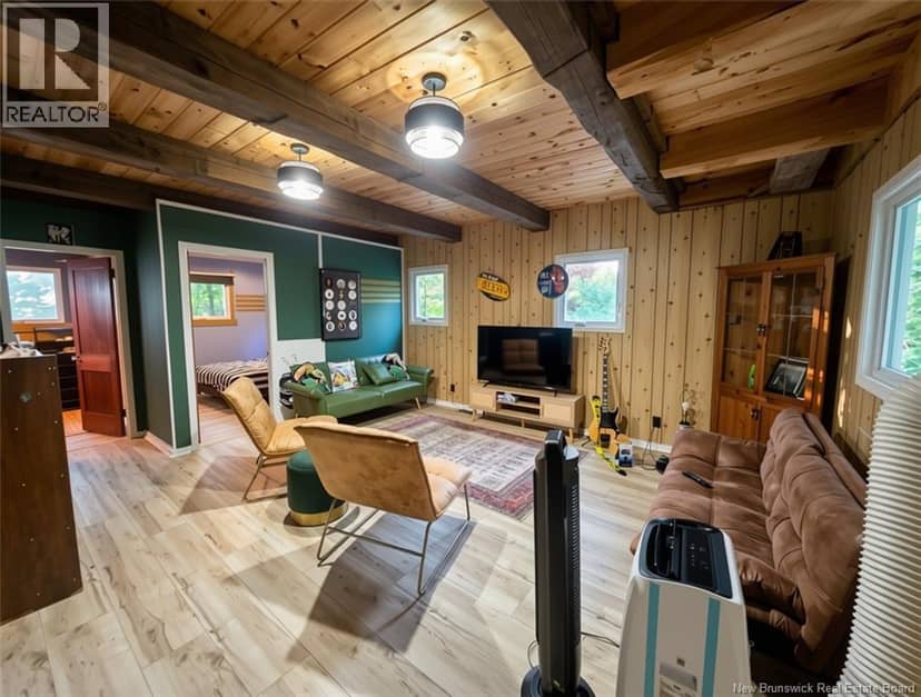 256 Rue Belle Isle Street — photo 19 of 28