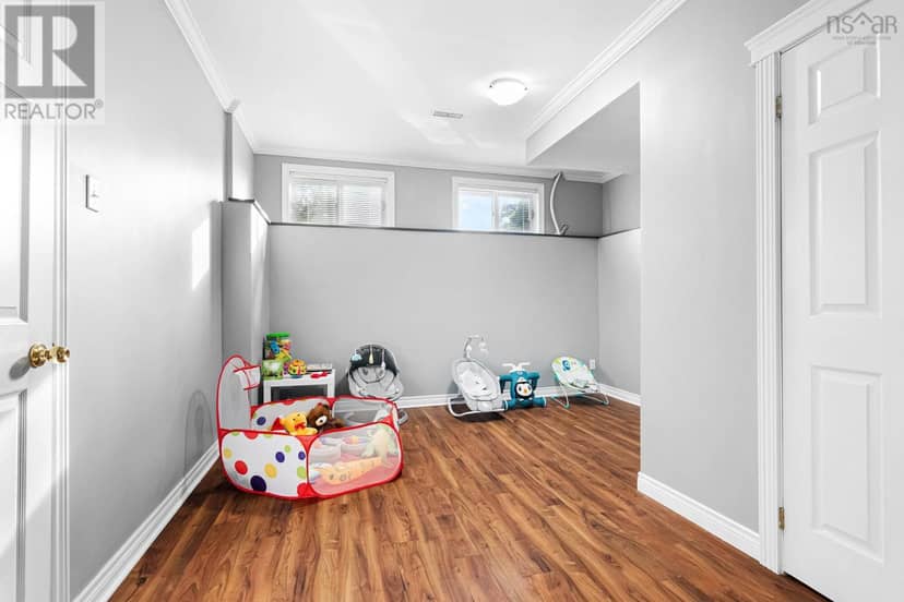 154 Brentwood Avenue — photo 30 of 40