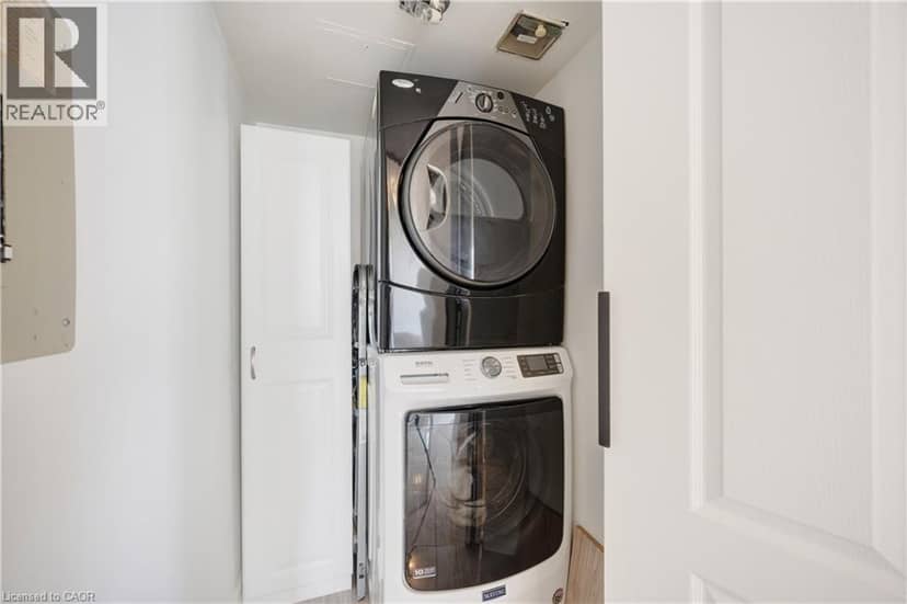55 ELM Drive W Unit# 2204 — photo 16 of 40