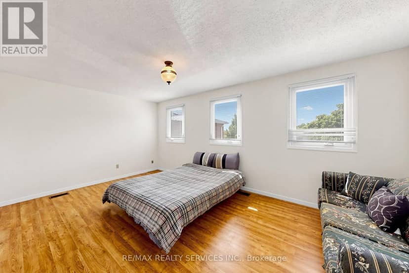 34 Granby Court — photo 26 of 40