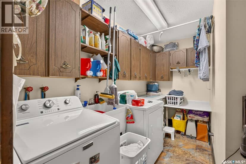 138 1st STREET S — photo 33 of 40
