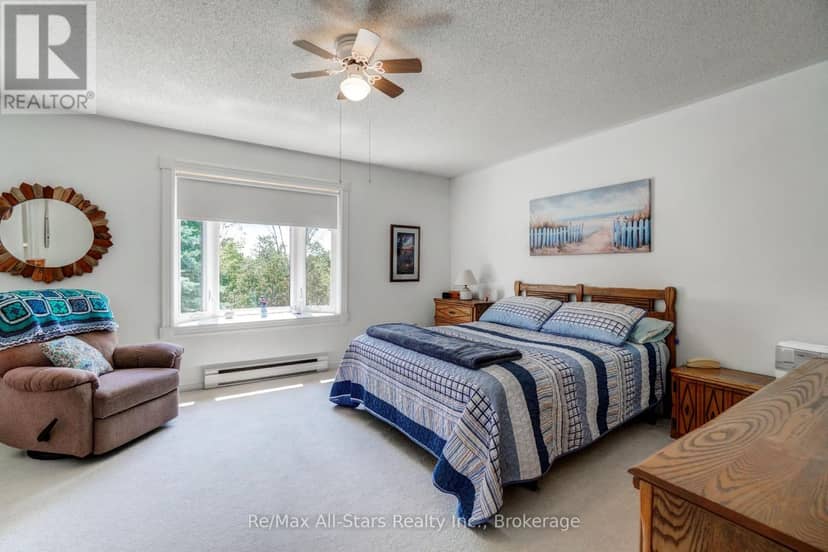16 Cedartree Lane — photo 14 of 40