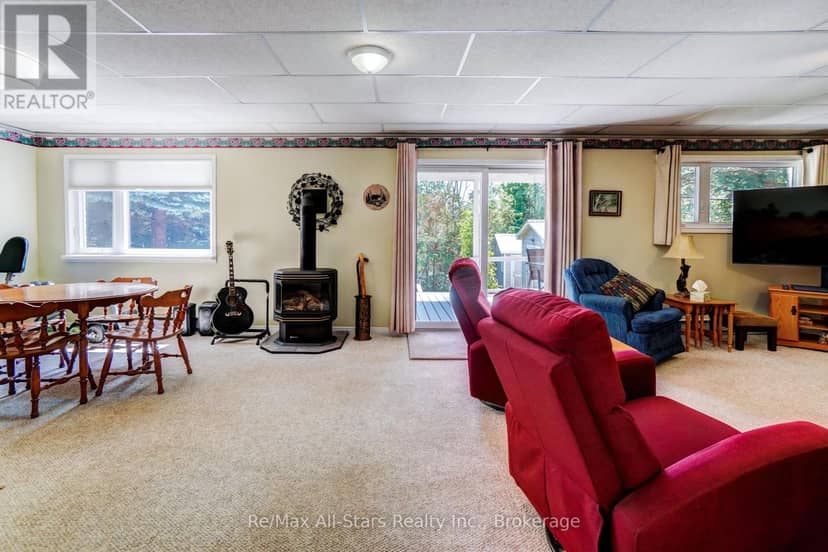 16 Cedartree Lane — photo 28 of 40