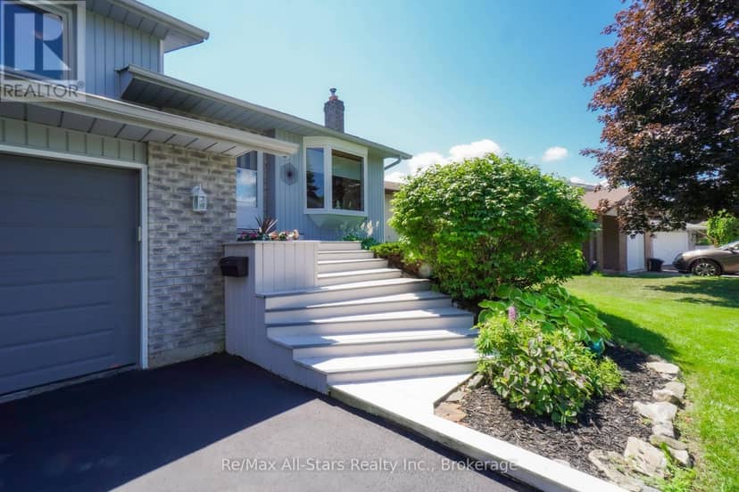 16 Cedartree Lane — photo 35 of 40