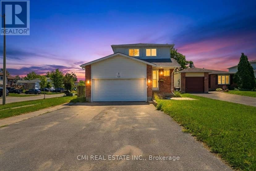 1 McCuaig Court — photo 1 of 40