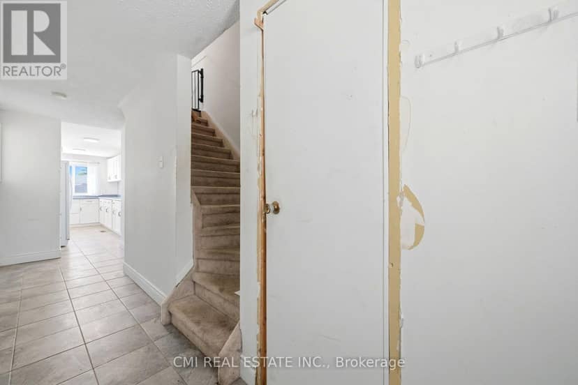 1 McCuaig Court — photo 8 of 40