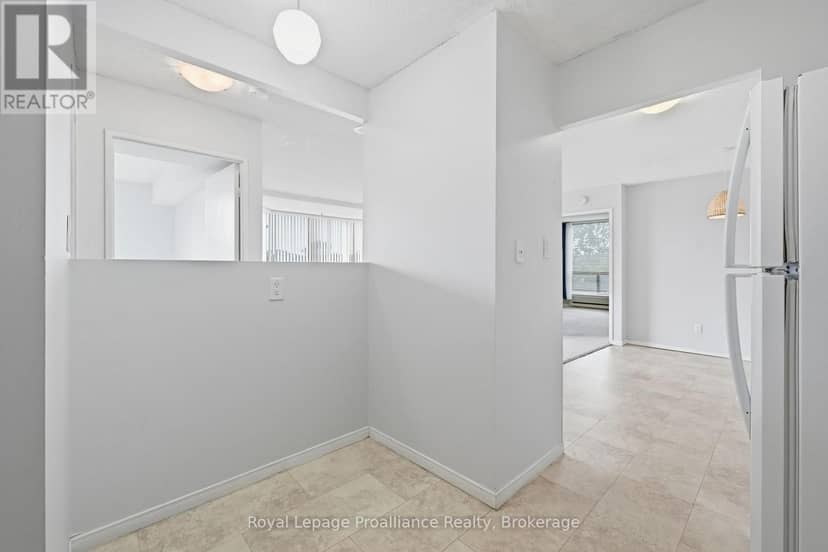 302 - 344 Front Street — photo 13 of 40