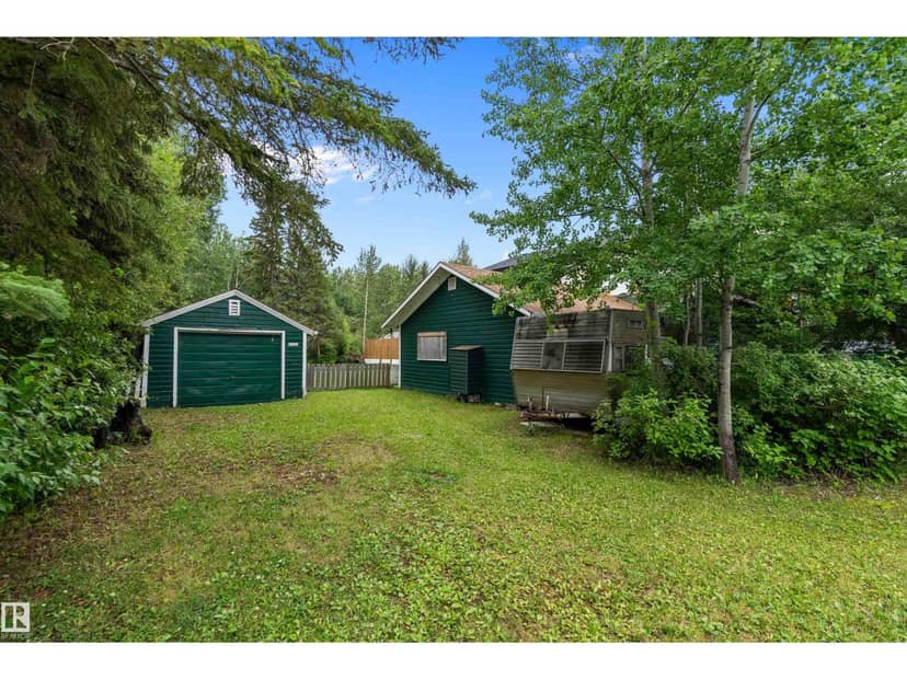 211 2nd AV, Rural Wetaskiwin County, photo 5