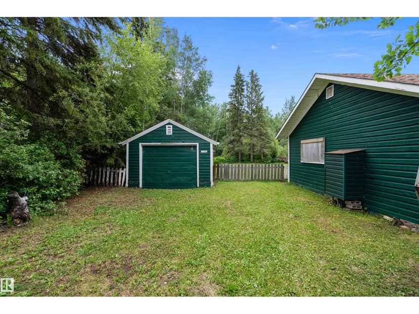 211 2nd AV, Rural Wetaskiwin County, photo 6
