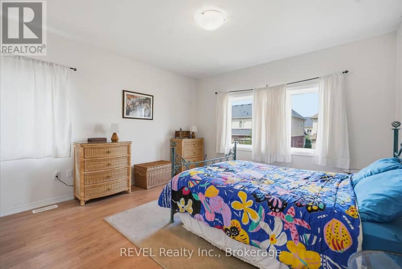 48 Cannery Drive — photo 17 of 40
