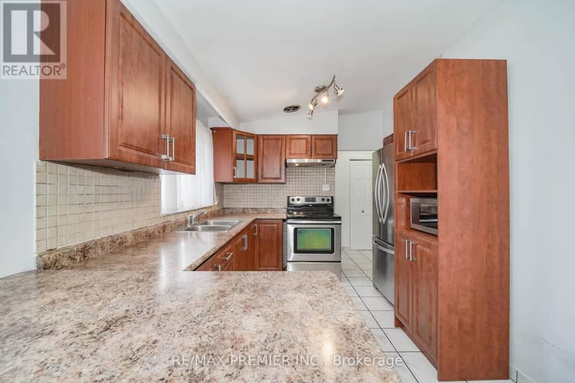 14 Yatescastle Drive — photo 17 of 40