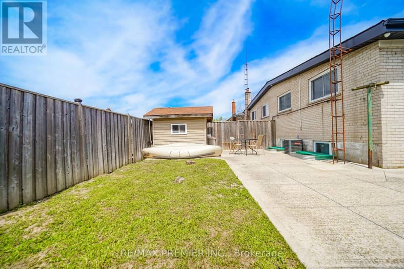 14 Yatescastle Drive — photo 37 of 40