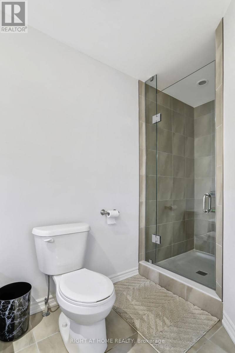141 - 115 Delphi Court — photo 18 of 33