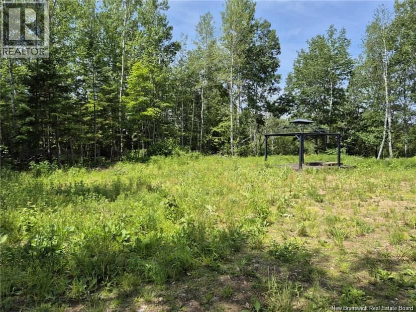 1 Acres Rue Amos — photo 2 of 4