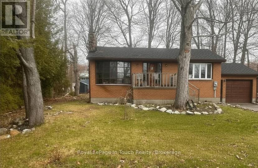 26 Dundee Drive — photo 1 of 8