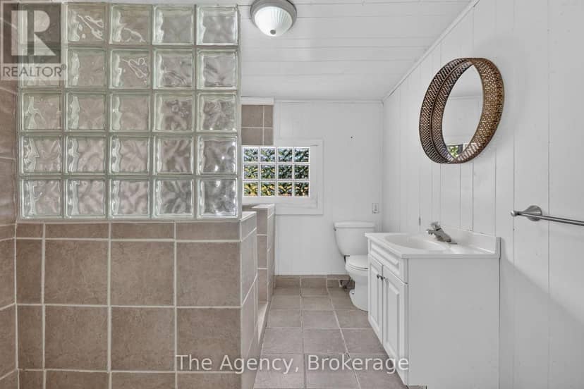 11401 Highway 12 — photo 20 of 40